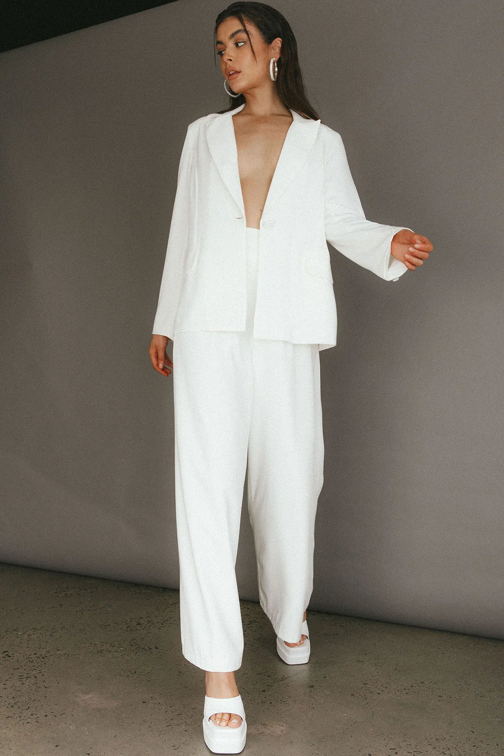 Vous Etes Belle Blazer White