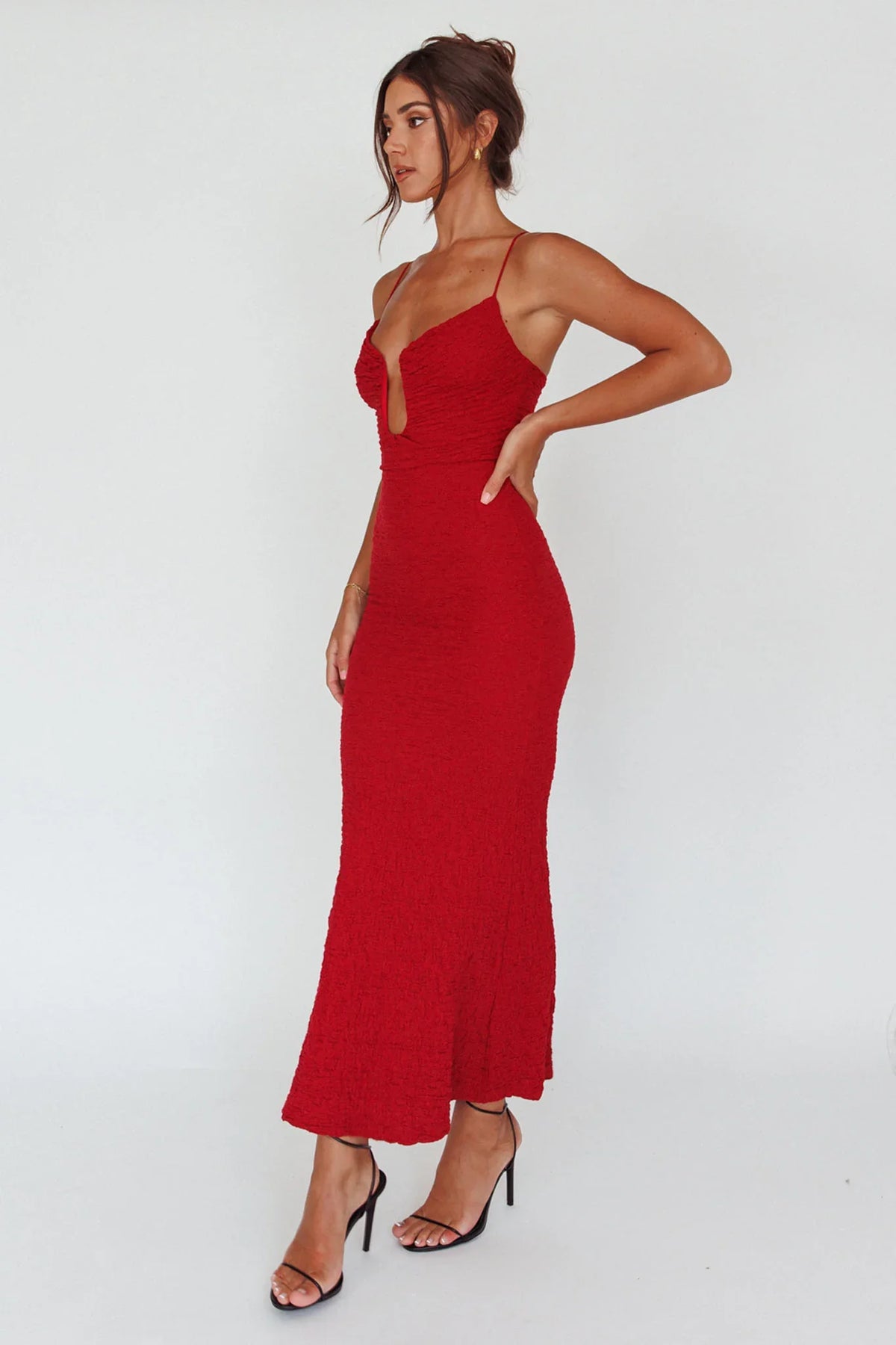 Nouveau U-Neckline Midi Dress Wine