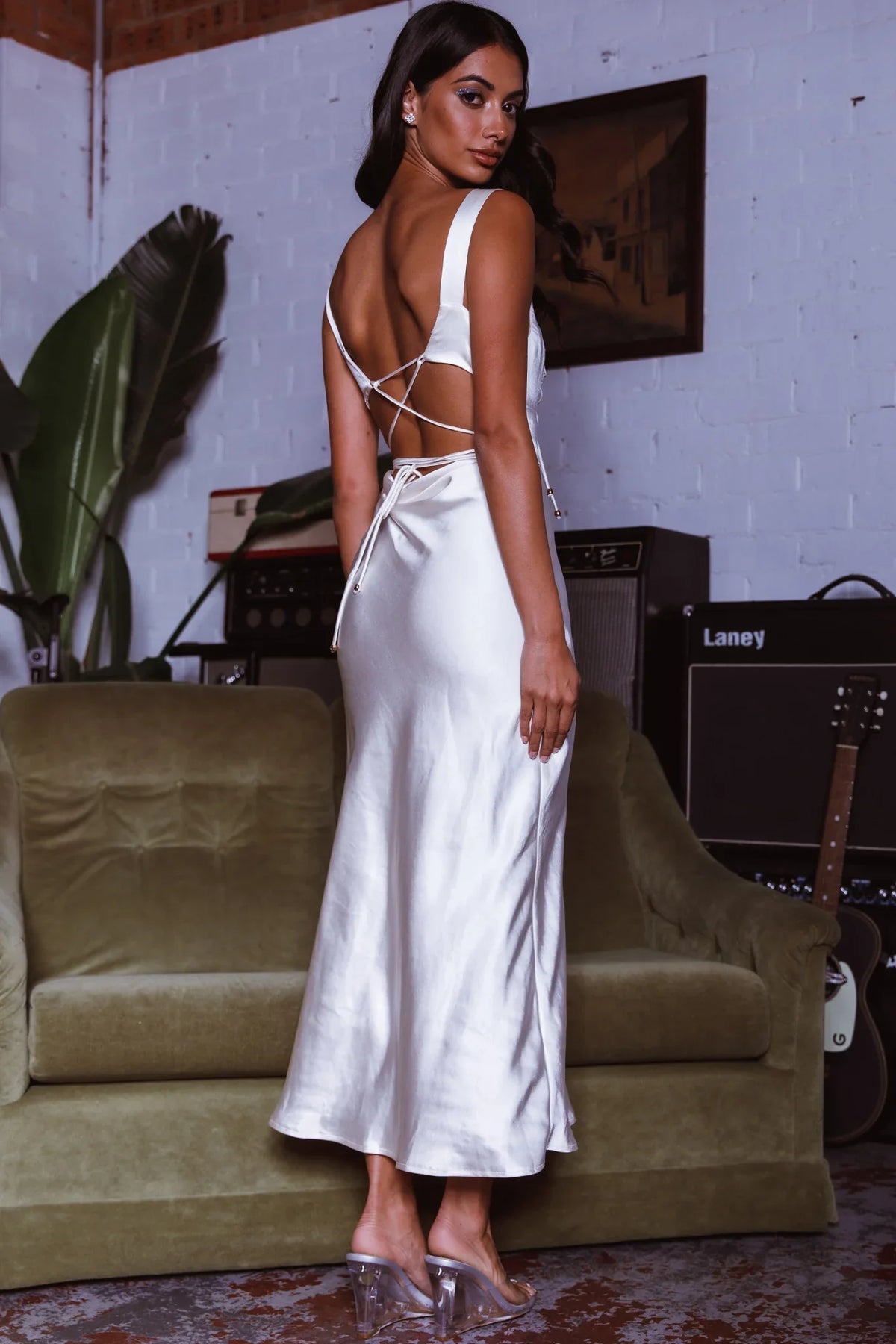 Belle Epoque Drawstring Bust Midi Dress Oyster