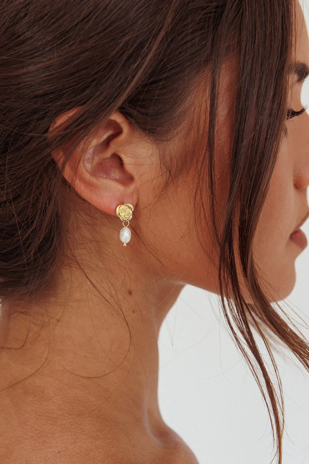 Le Jardin Flower Pearl Earrings Gold