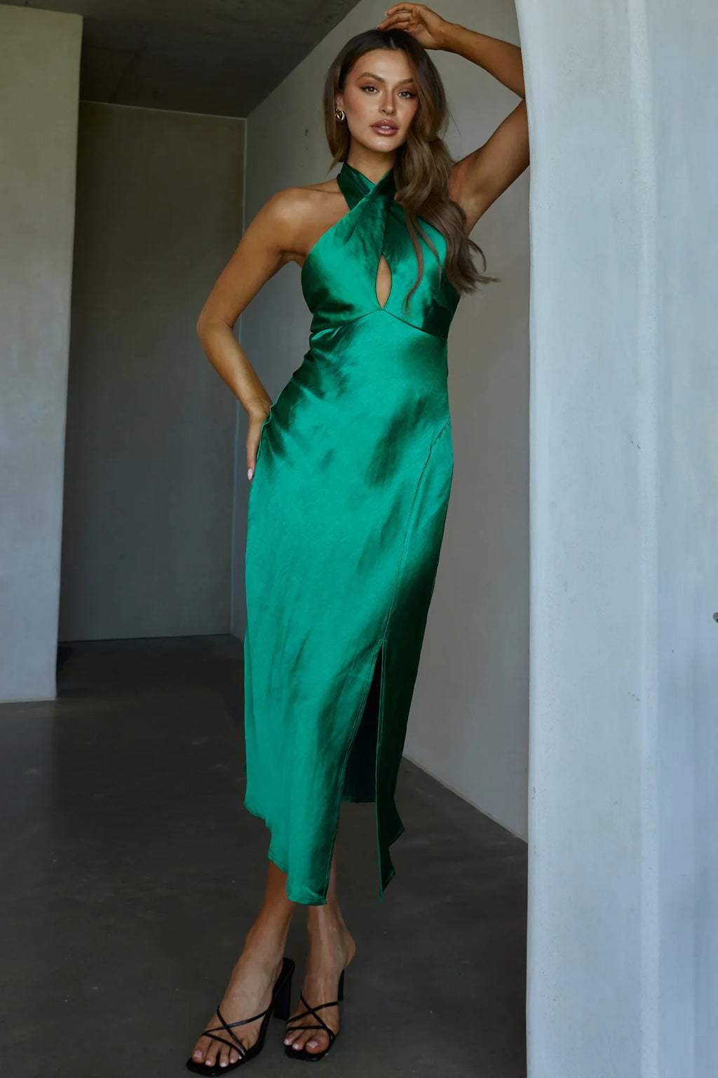 Je Reve Twist Halterneck Midi Dress Green