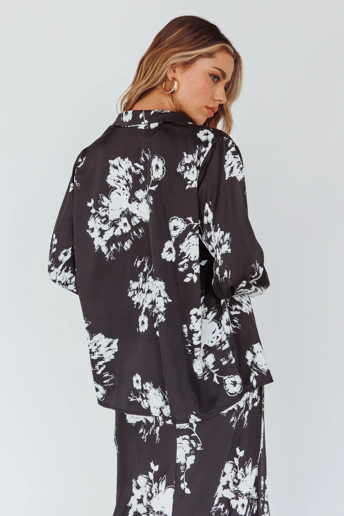 Dillon Long Sleeve Satin Shirt Floral Black