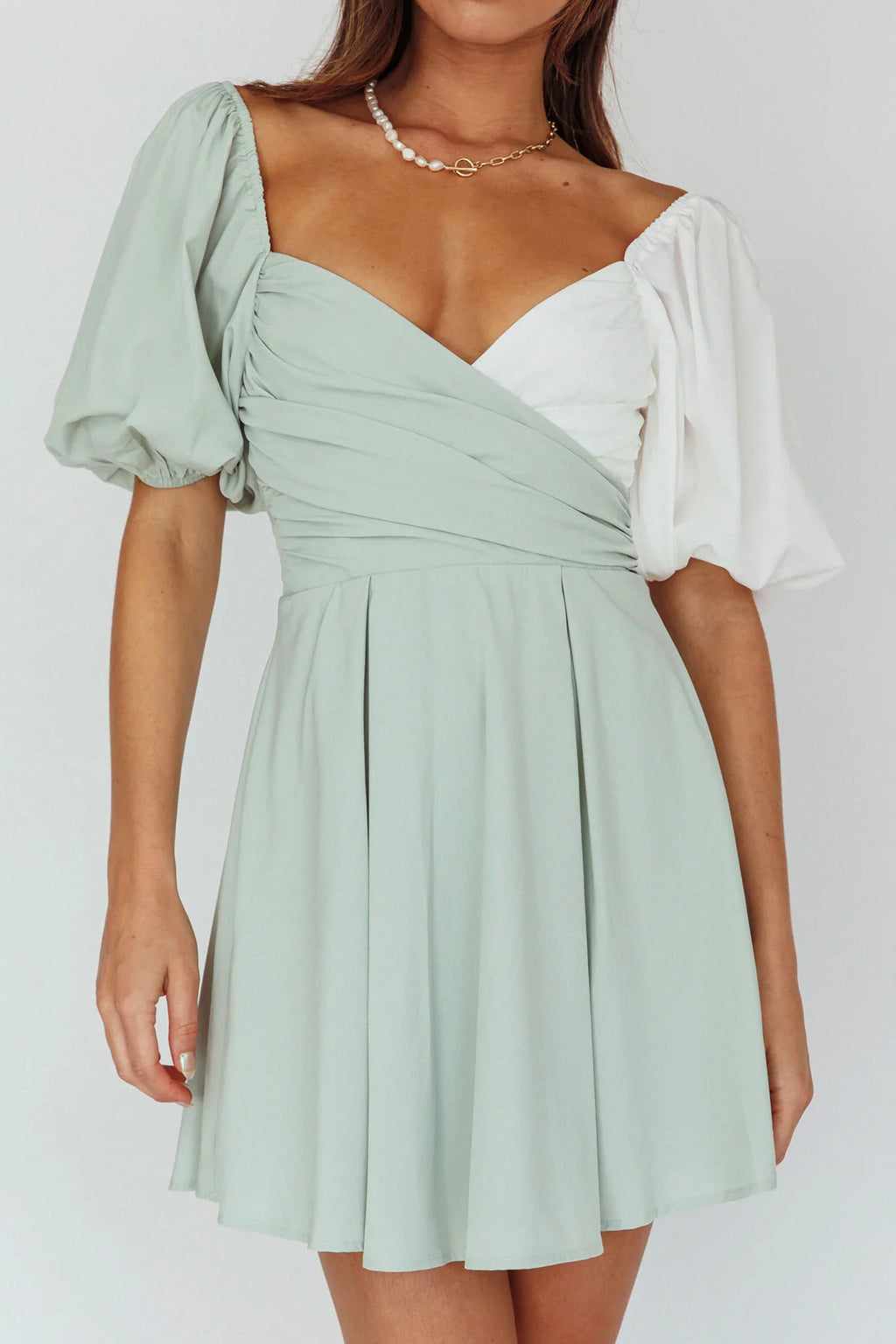 Melie Puff Sleeve Mini Dress Pistachio/White