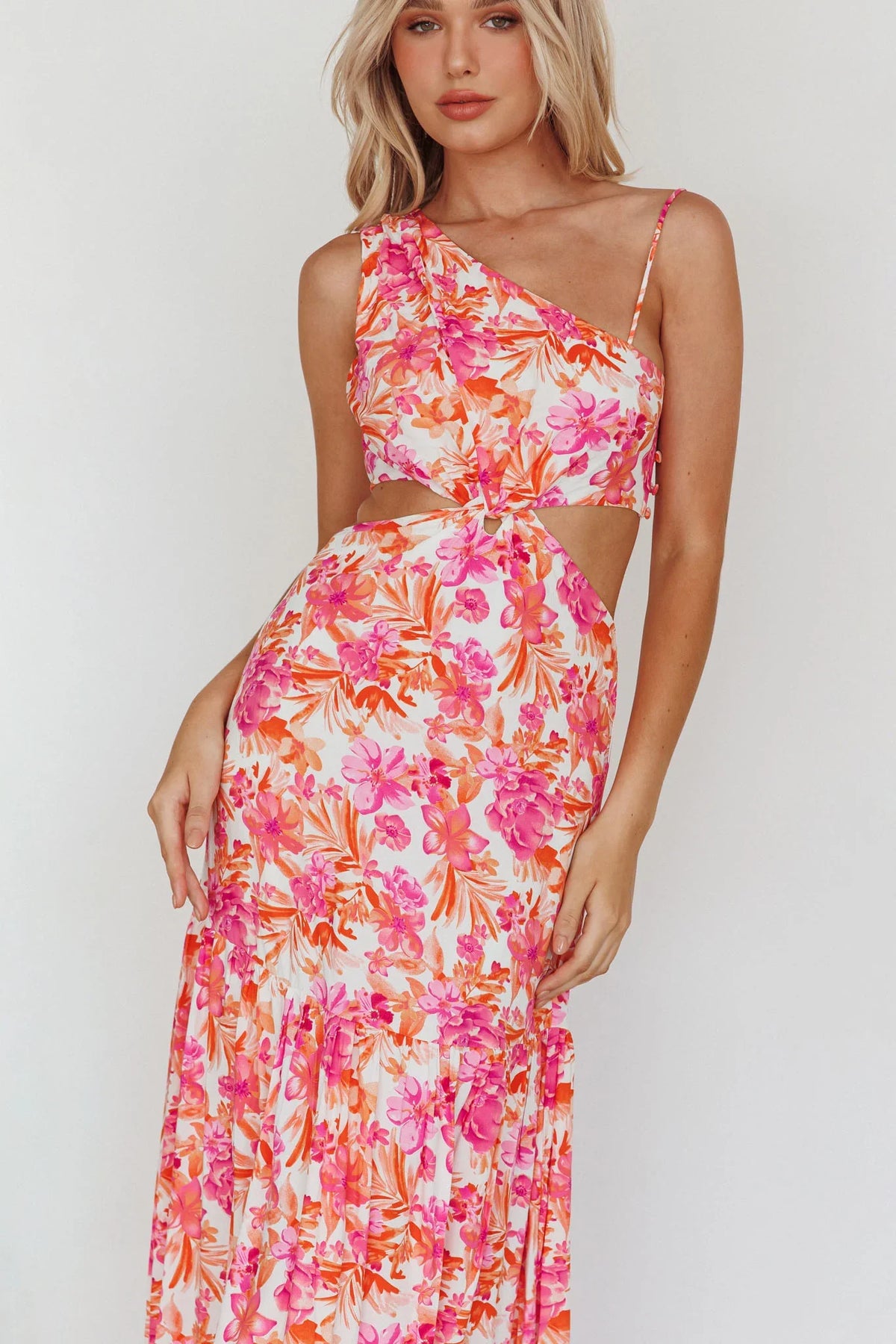 Evening Breeze Cut-Out Waist Maxi Dress Floral Pink