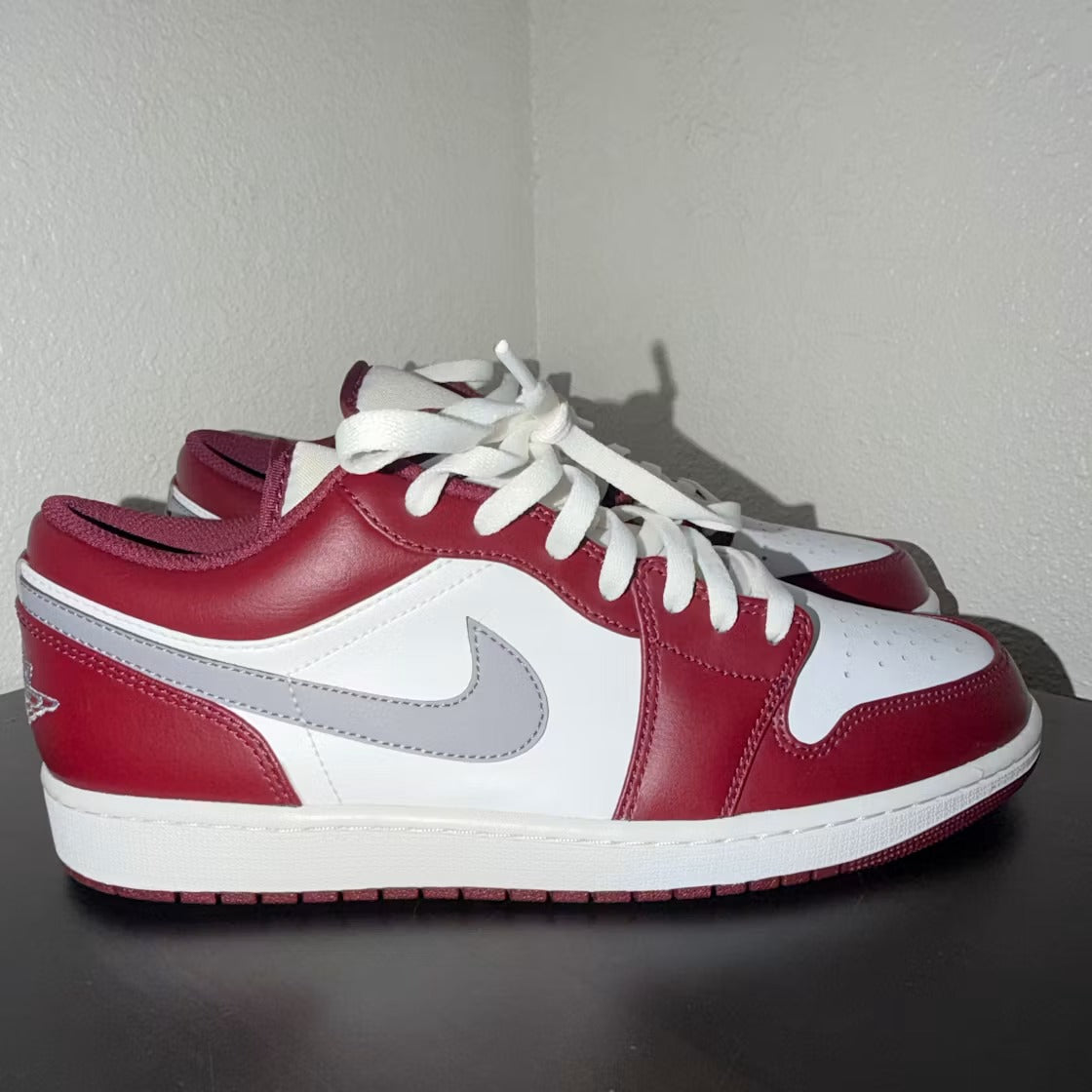 Air Jordan 1 Low White Bordeaux