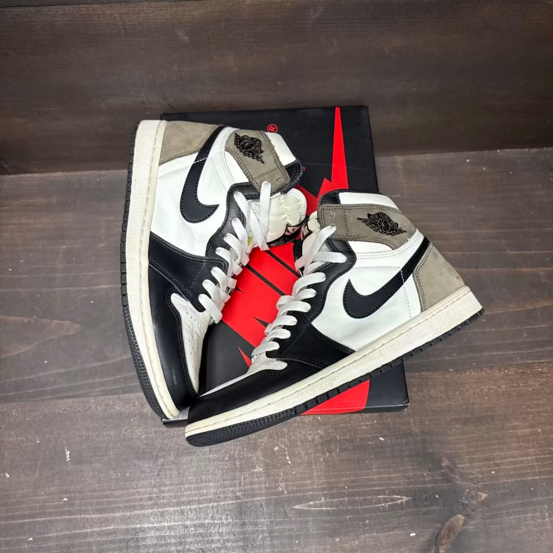 Air Jordan 1 Retro High Dark Mocha