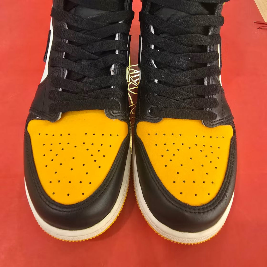 Air Jordan 1 Retro High OG Taxi (GS)