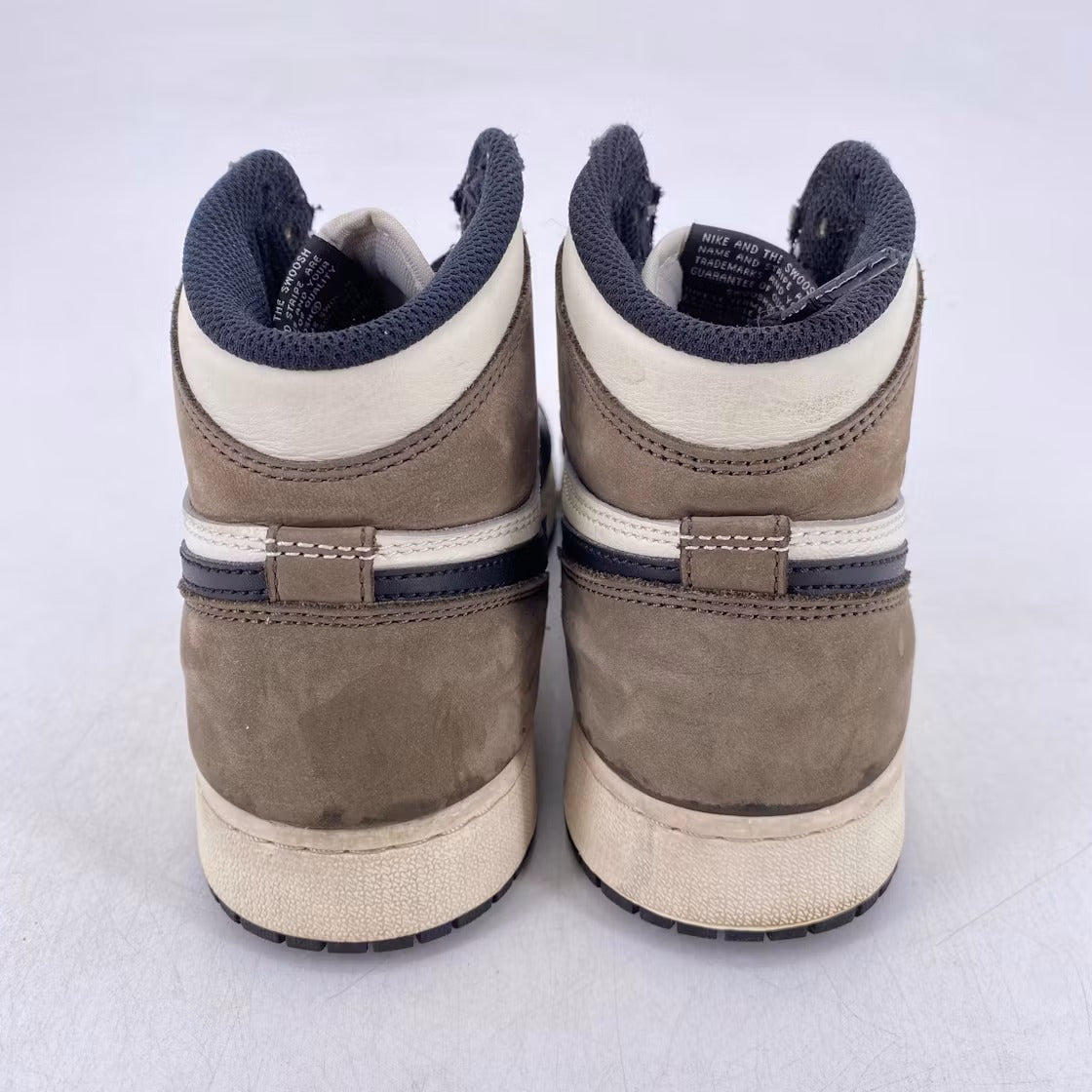 Air Jordan 1 Retro High Dark Mocha (GS)