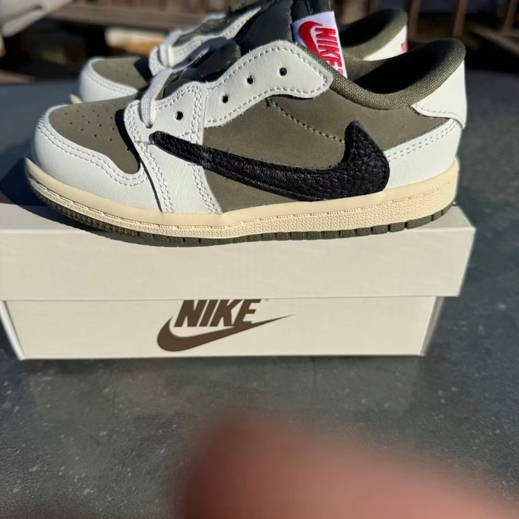 Air Jordan 1 Retro Low OG SP Travis Scott Medium Olive (TD)
