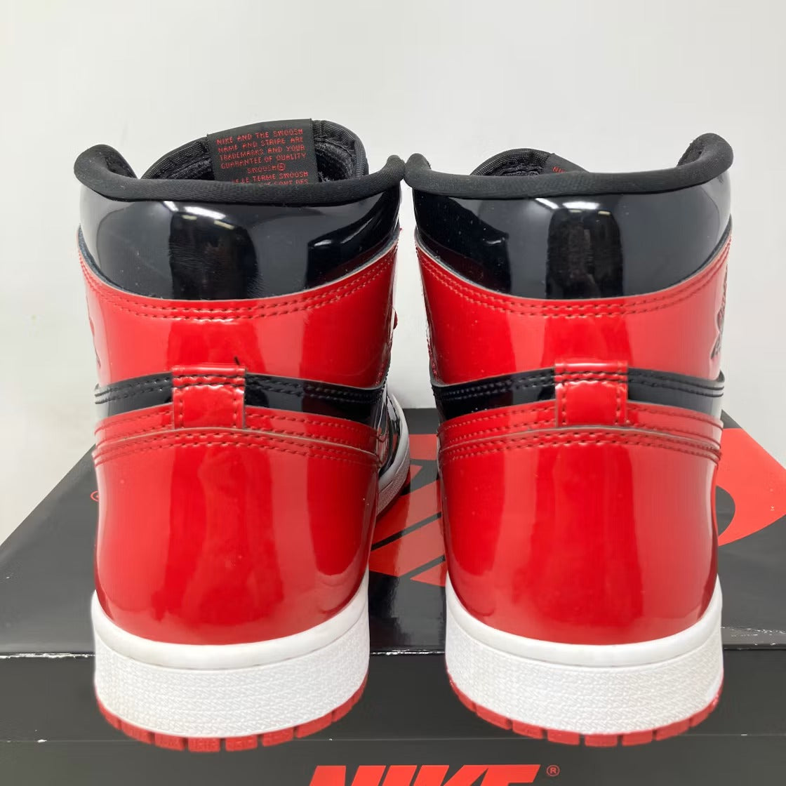 Air Jordan 1 Retro High OG Patent Bred