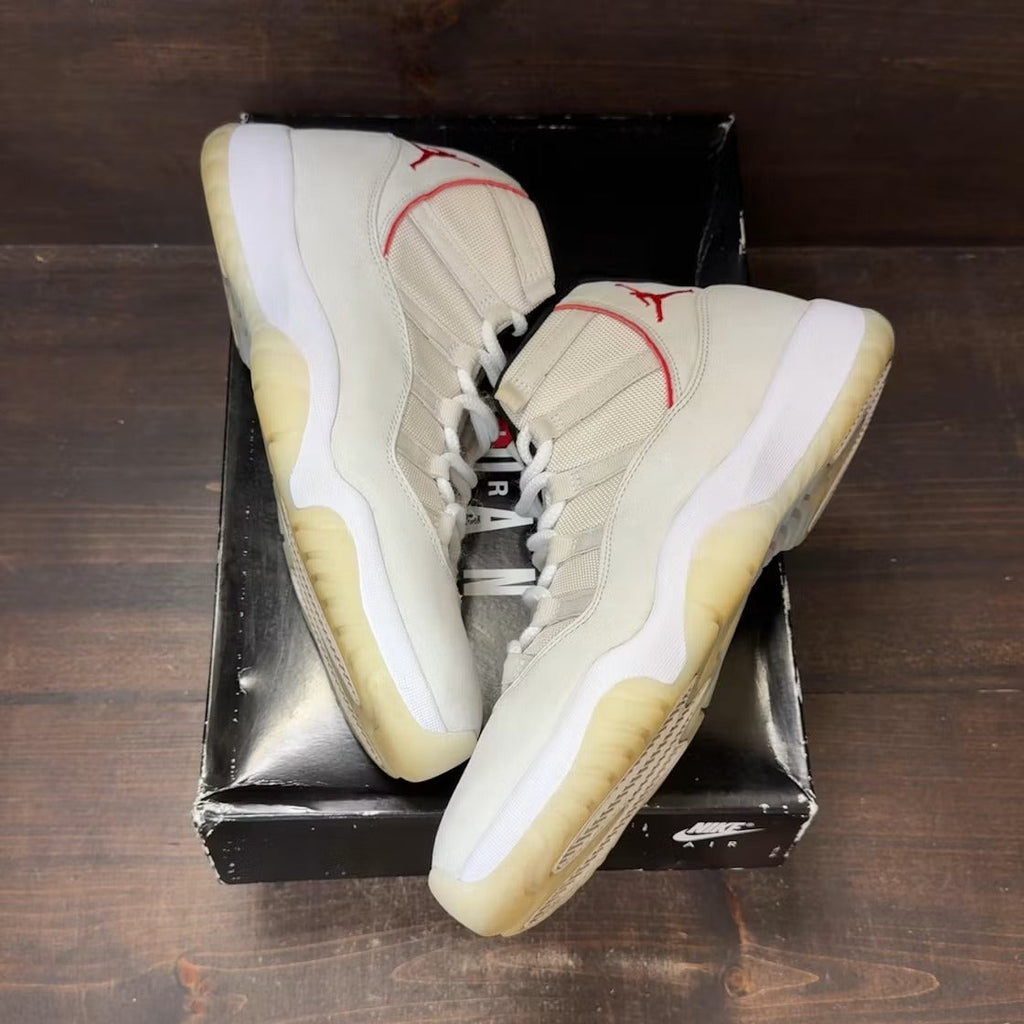 Air Jordan 11 Retro Platinum Tint