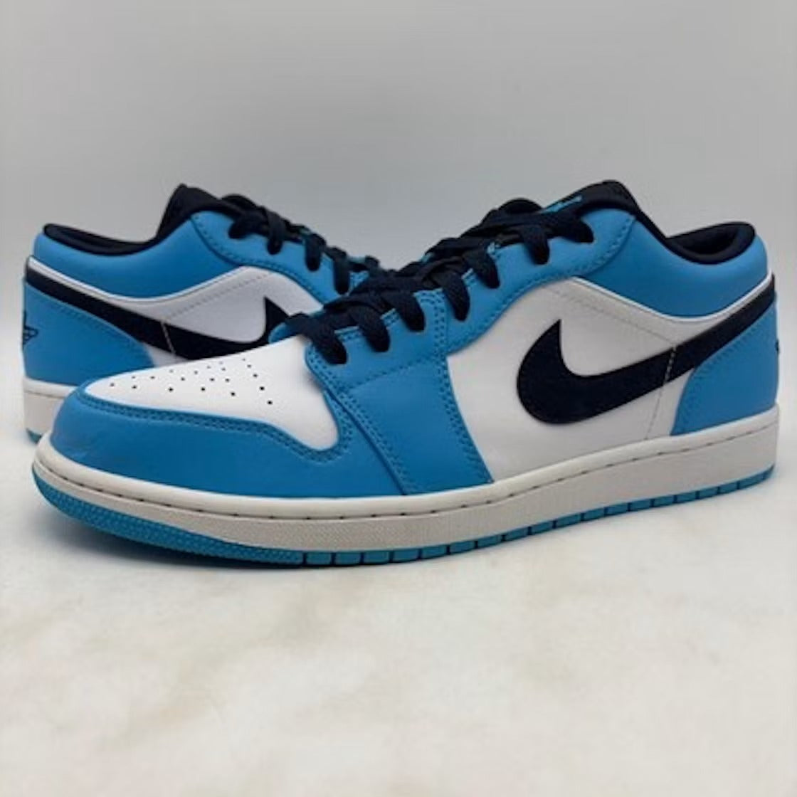 Air Jordan 1 Low UNC (2021)