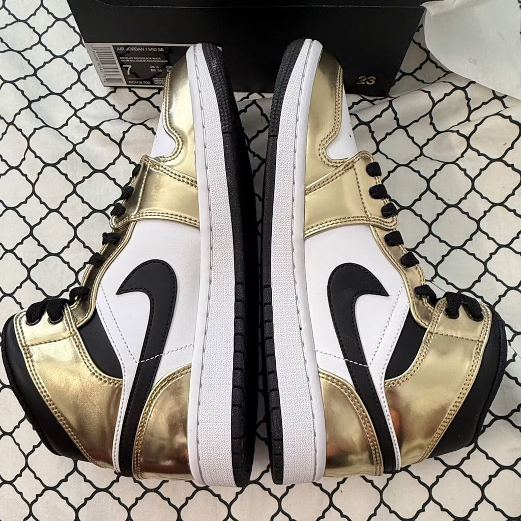 Air Jordan 1 Mid Metallic Gold Black White