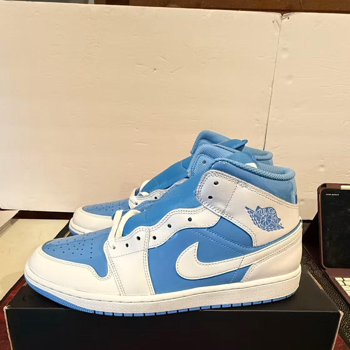 Air Jordan 1 Mid Legend Blue