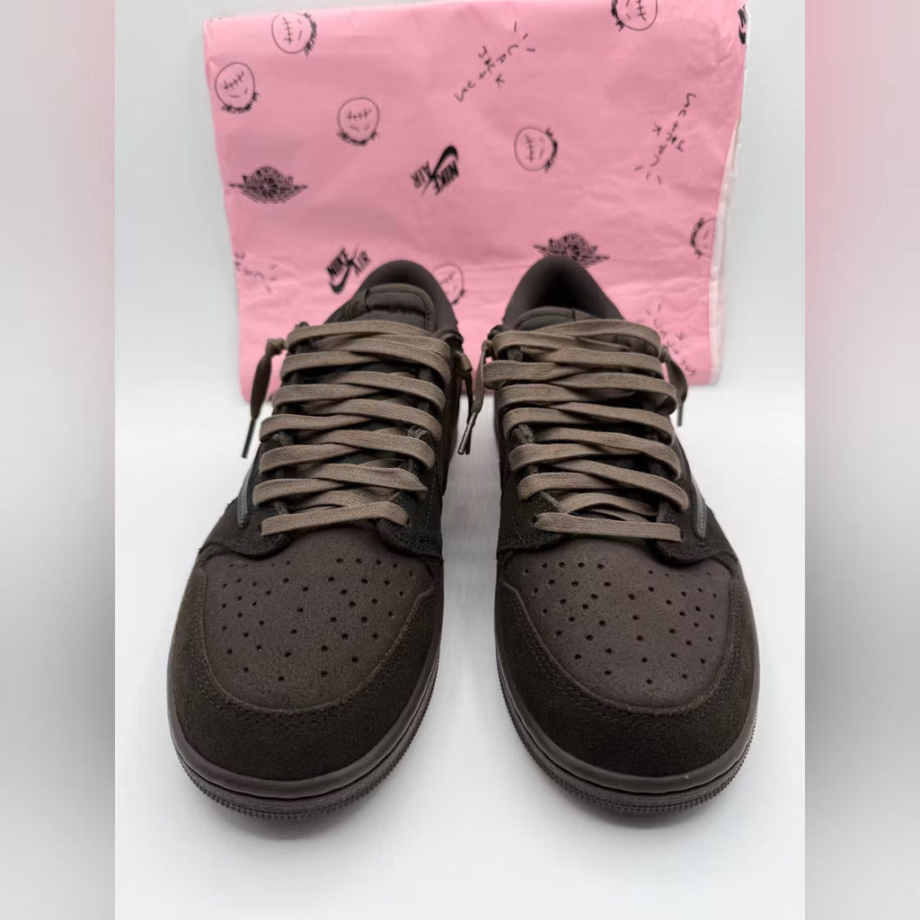Air Jordan 1 Retro Low OG SP Travis Scott Velvet Brown