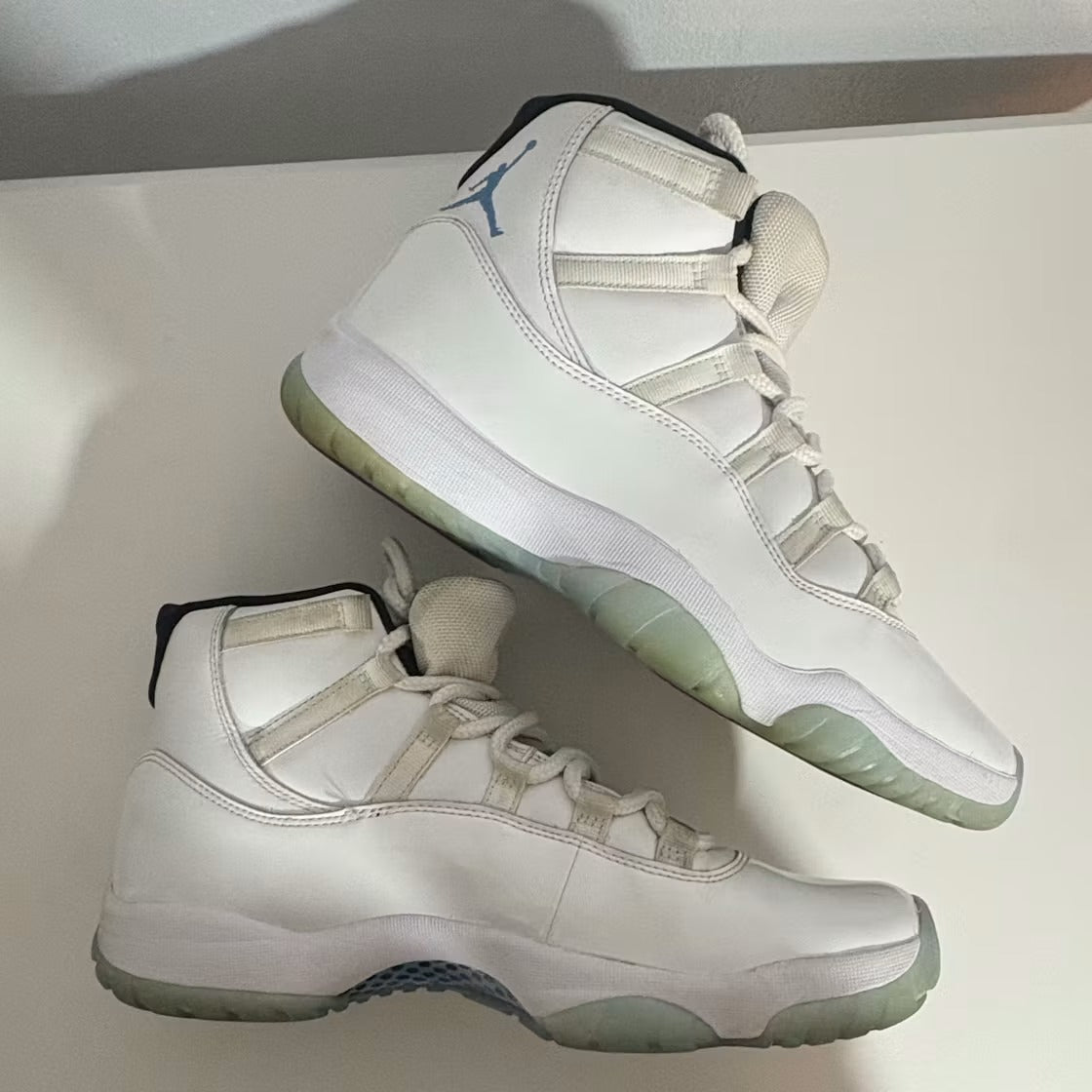 Air Jordan 11 Retro Legend Blue (2024)
