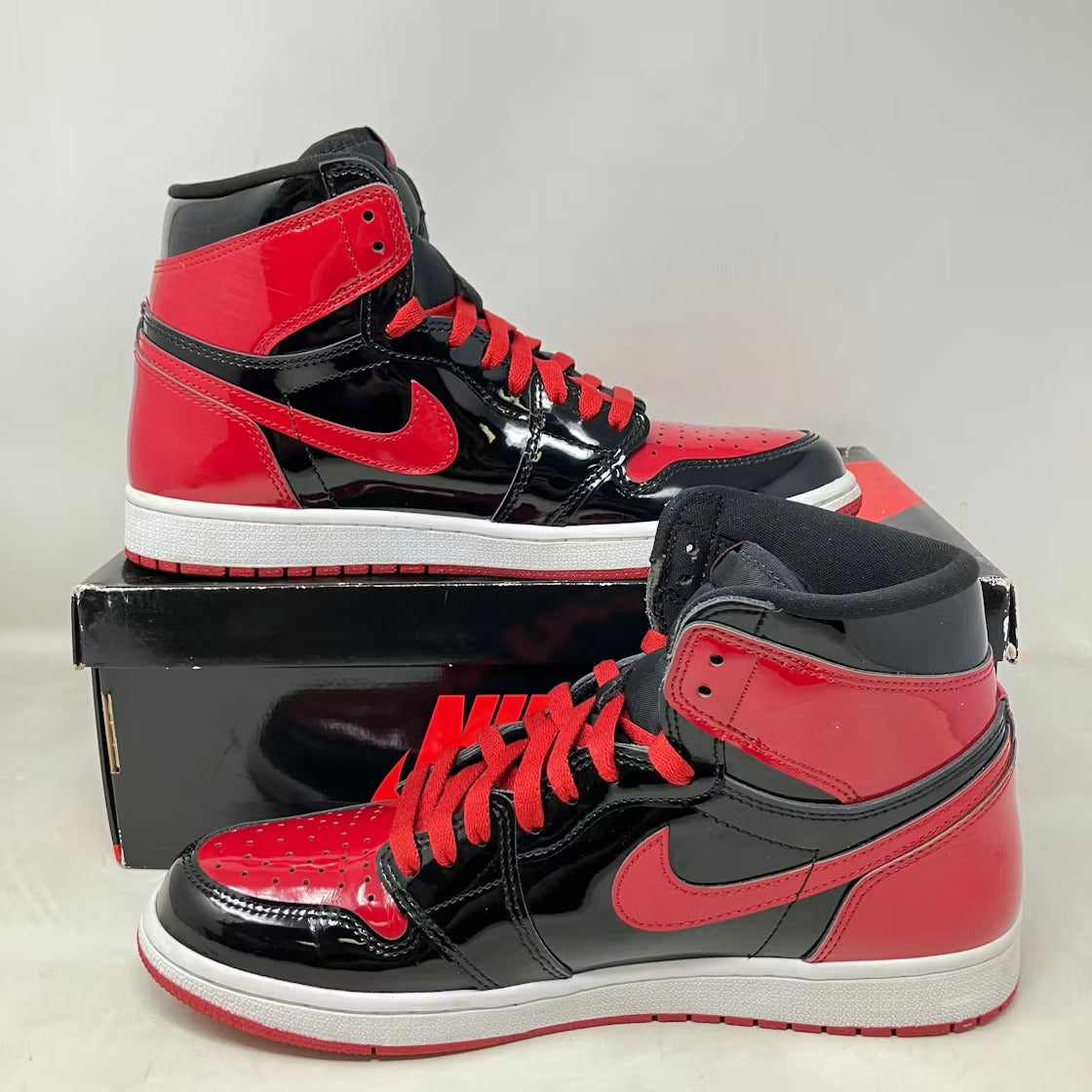 Air Jordan 1 Retro High OG Patent Bred
