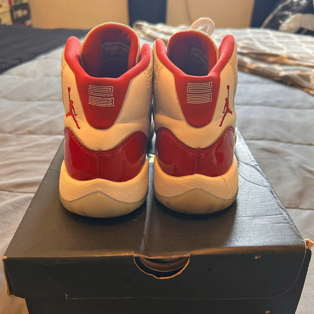 Air Jordan 11 Retro Cherry (2022) (GS)