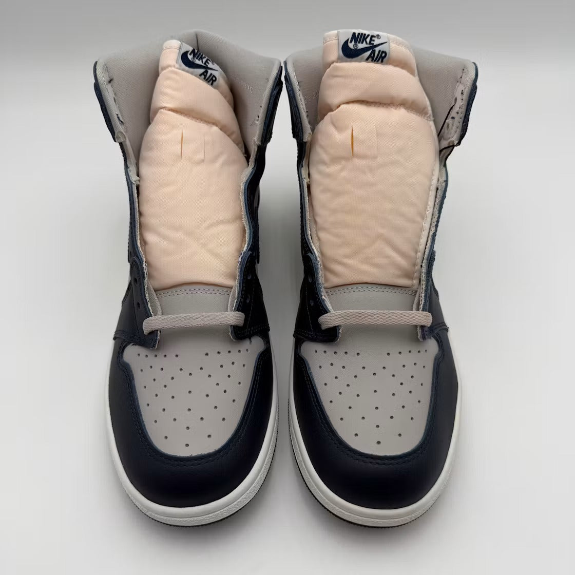 Air Jordan 1 Retro High '85 Georgetown