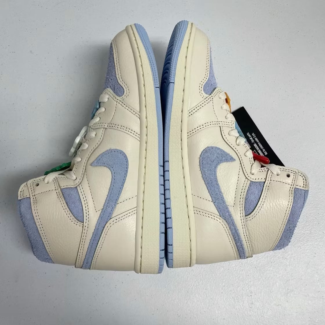 Air Jordan 1 Retro High OG Pale Ivory Psychic Blue (Women's)