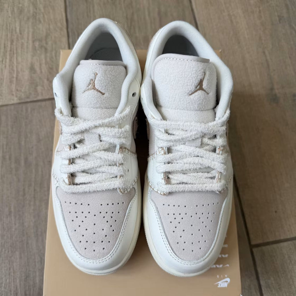 Air Jordan 1 Low SE Cozy Girl (Women's)
