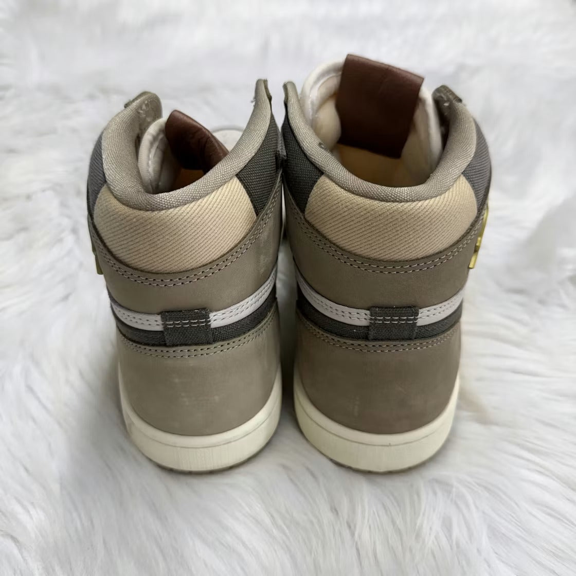 Air Jordan 1 Retro High OG Khaki (Women's)