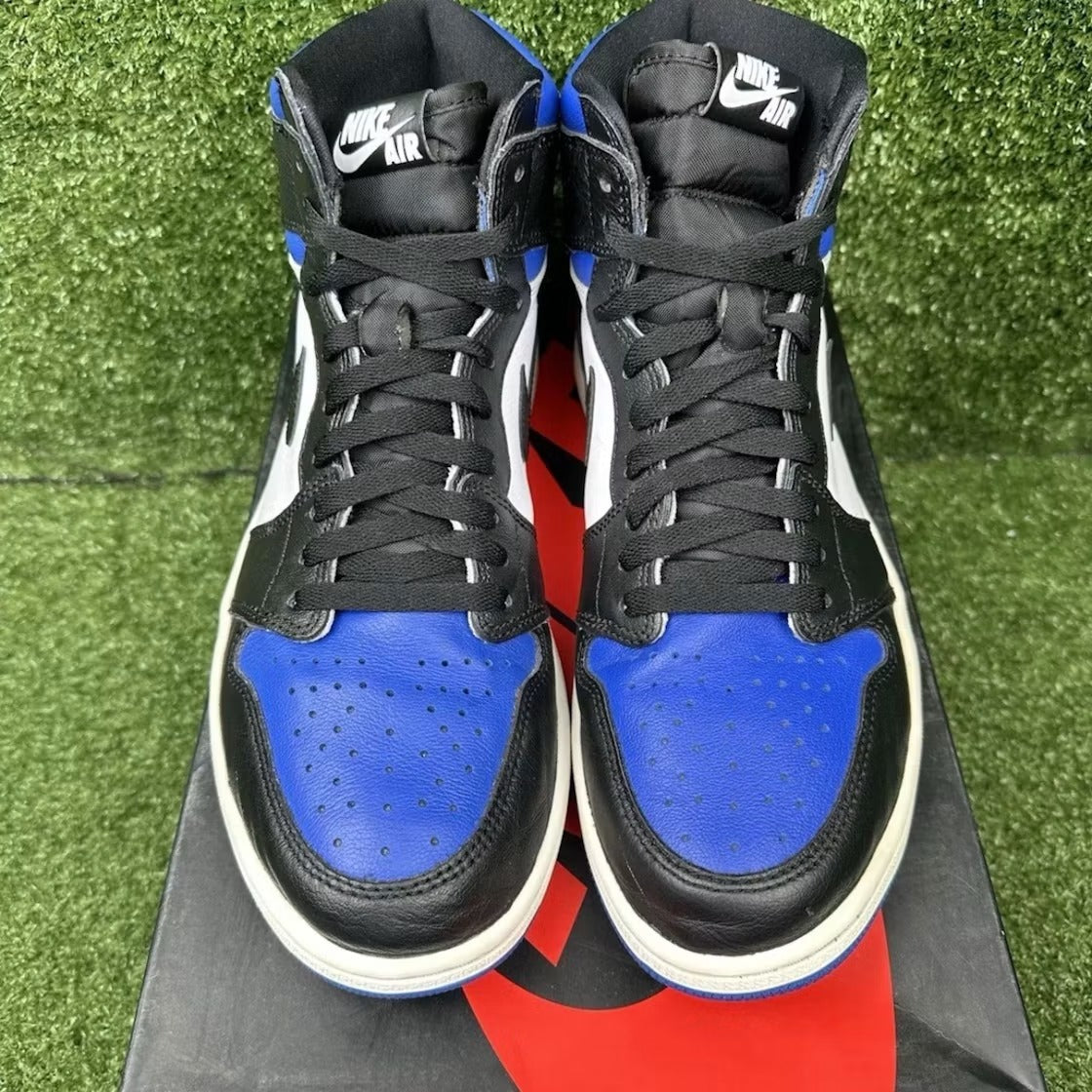 Air Jordan 1 Retro High Royal Toe