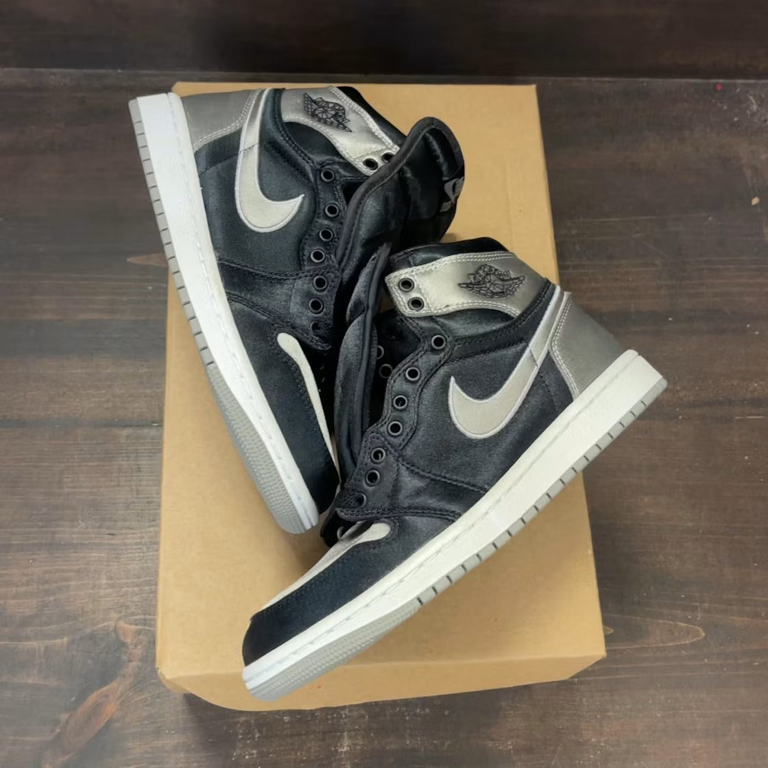 Air Jordan 1 Retro High OG Satin Shadow (Women's)