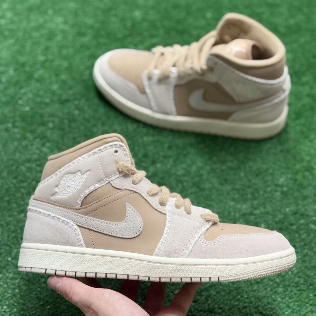 Air Jordan 1 Mid SE Cozy Girl (Women's)