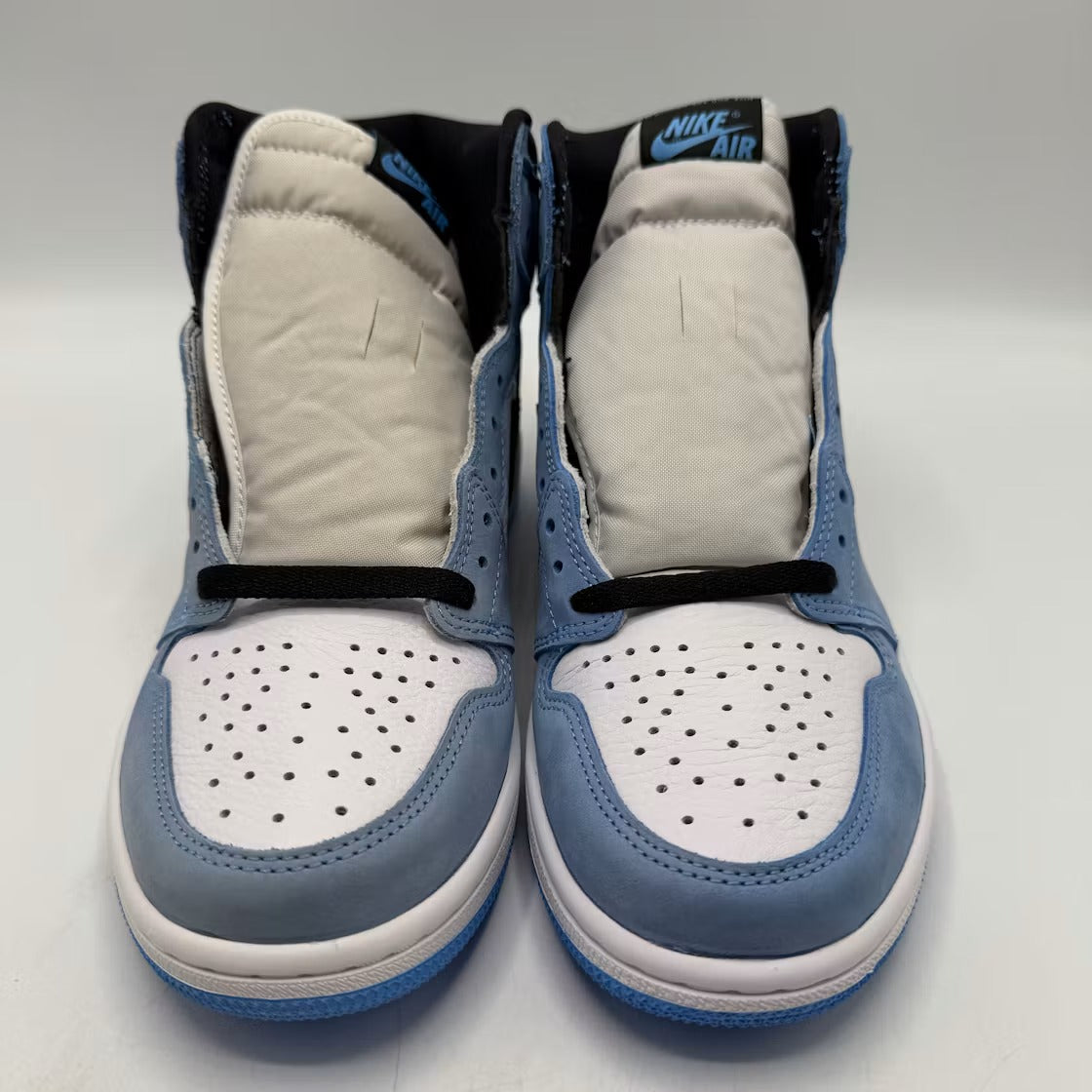 Air Jordan 1 Retro High OG University Blue