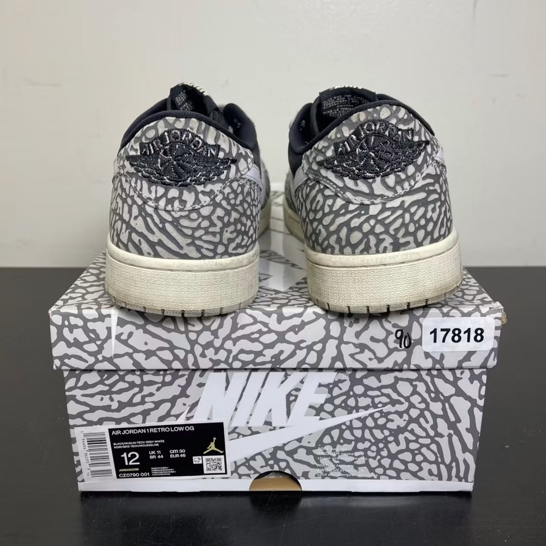 Air Jordan 1 Retro Low OG Black Cement
