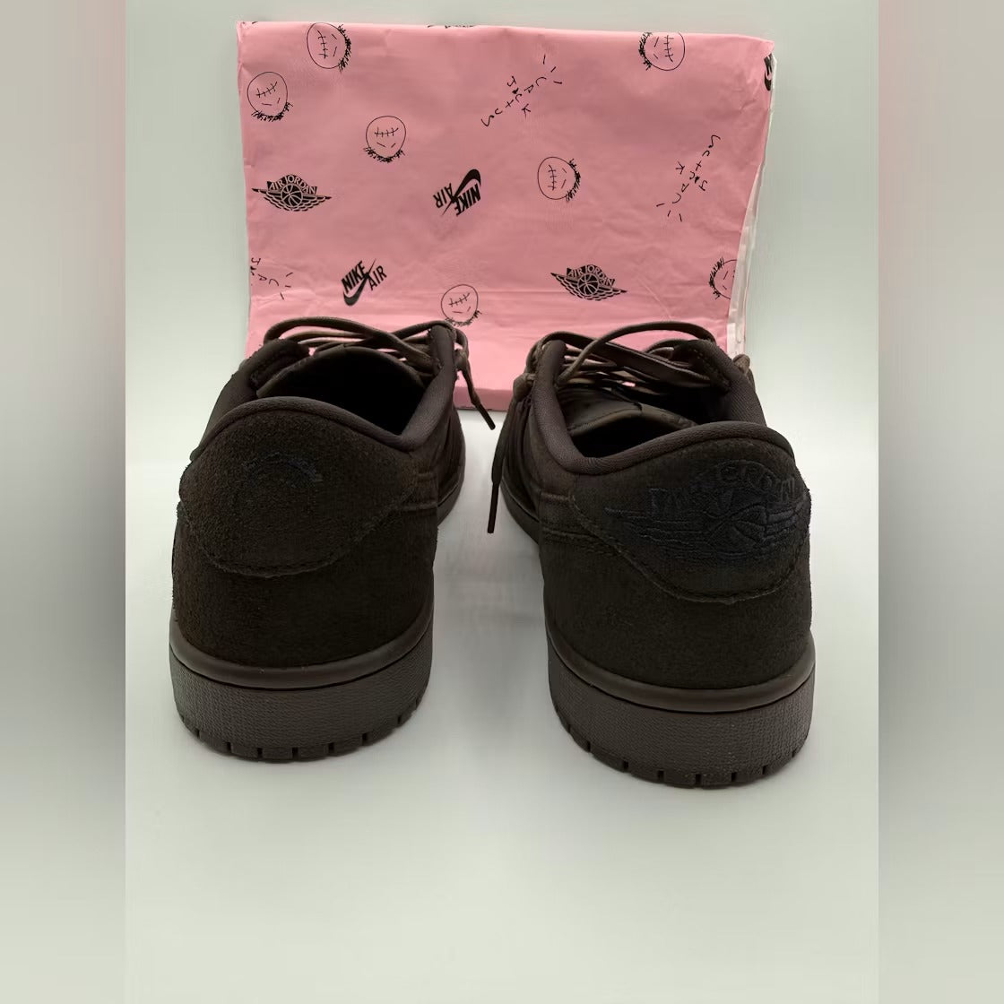 Air Jordan 1 Retro Low OG SP Travis Scott Velvet Brown