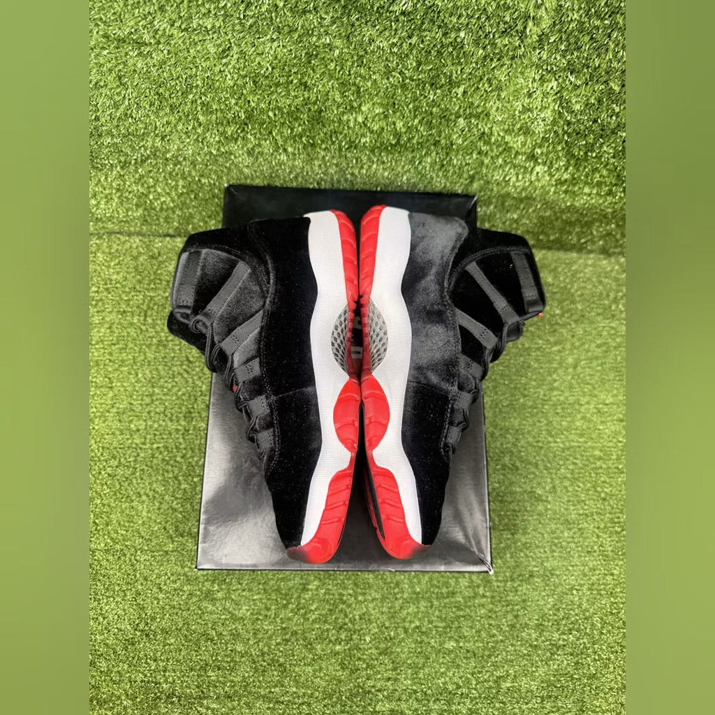 Air Jordan 11 Retro Bred Velvet (Women's)