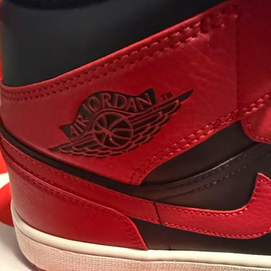 Air Jordan 1 Mid Banned (2020)