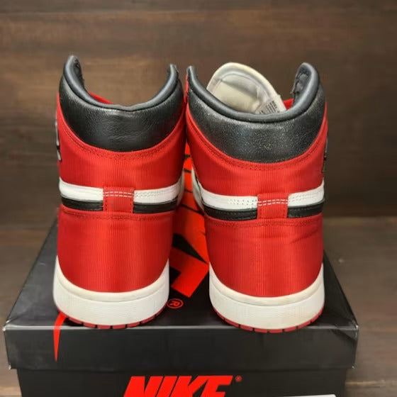 Air Jordan 1 Retro High Satin Black Toe (Women's)