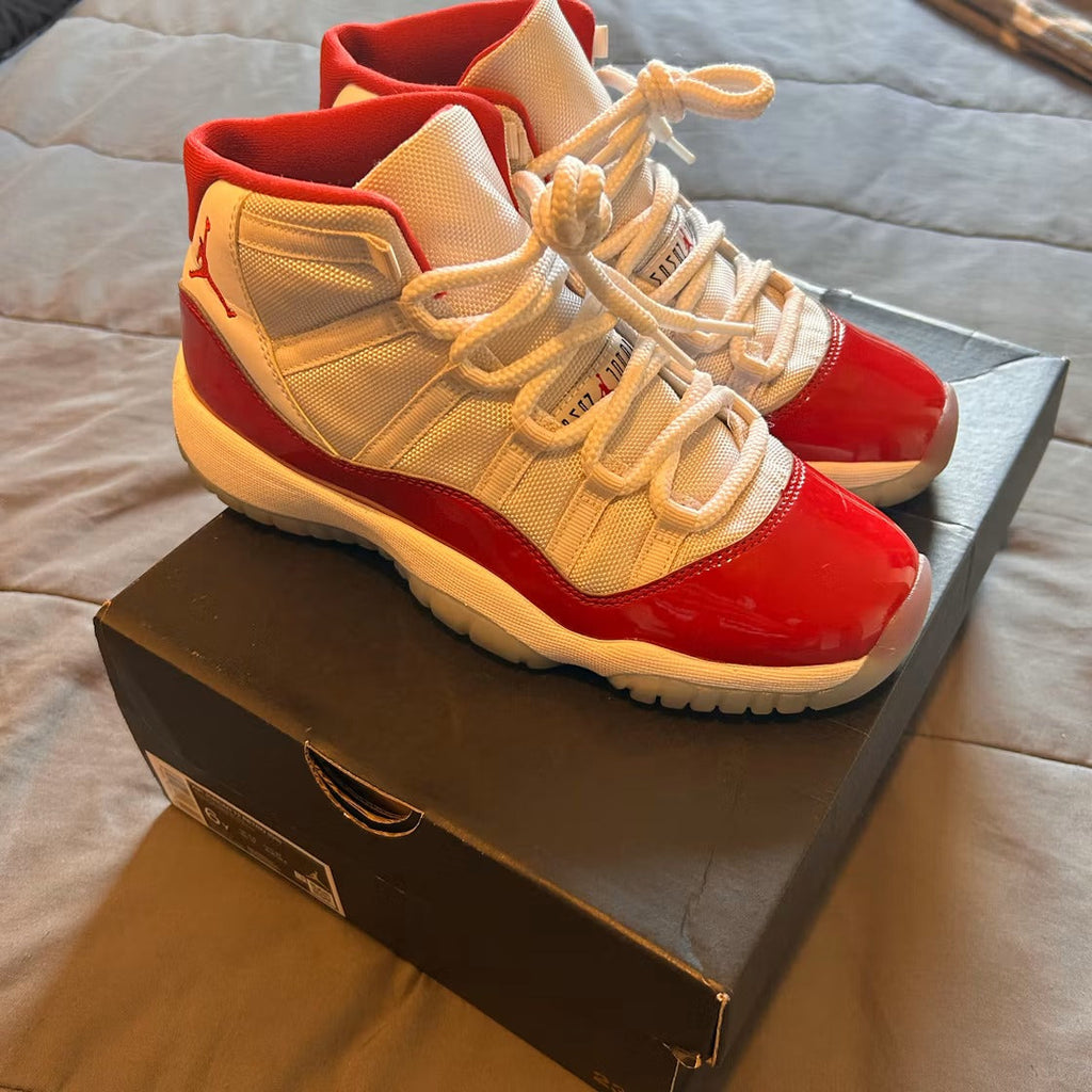 Air Jordan 11 Retro Cherry (2022) (GS)