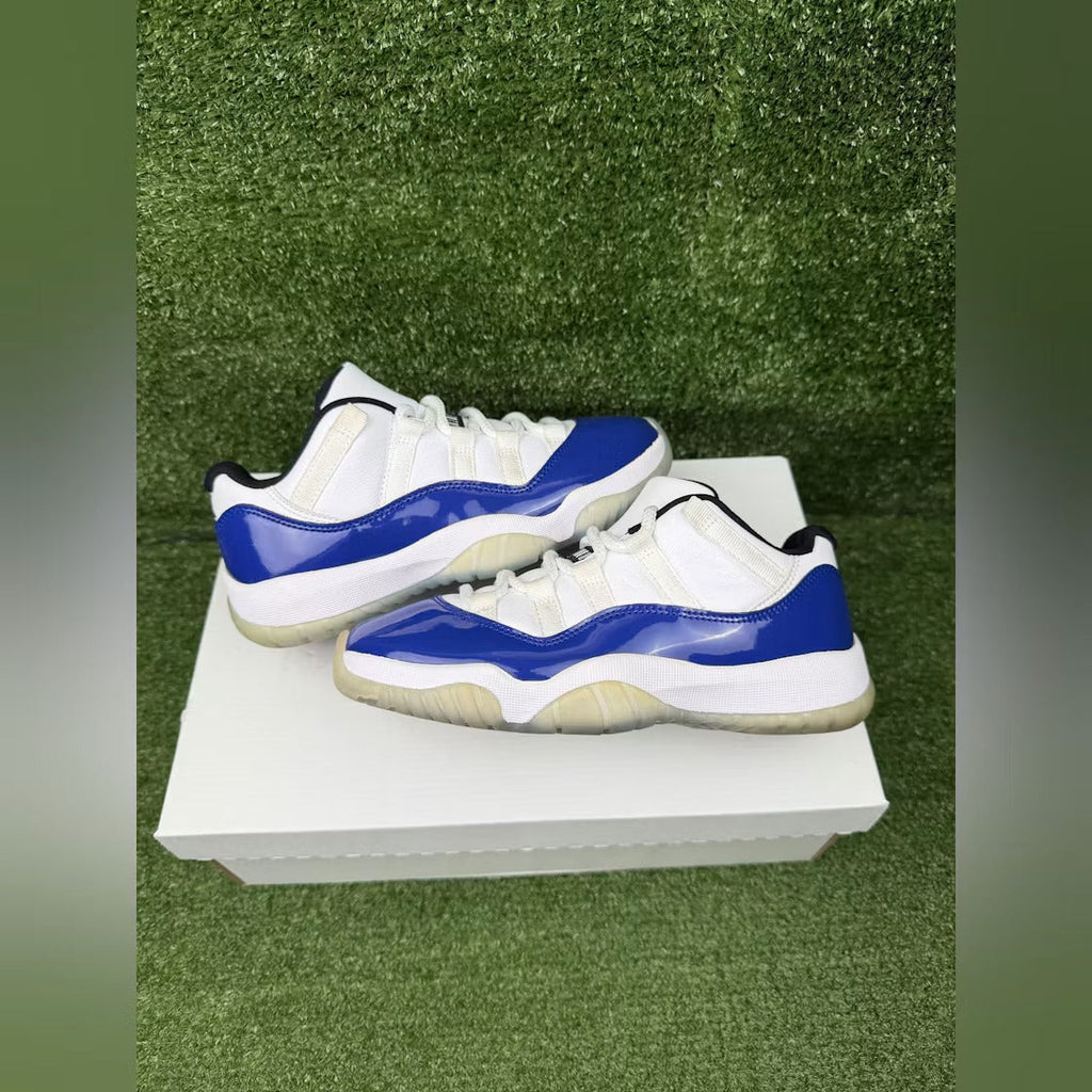 Air Jordan 11 Retro Low White Concord (Women's)