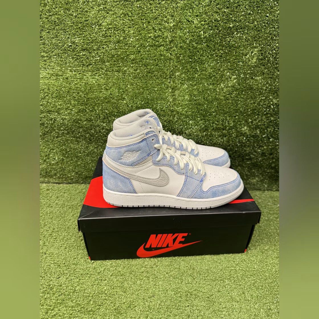 Air Jordan 1 Retro High Hyper Royal Smoke Grey (GS)