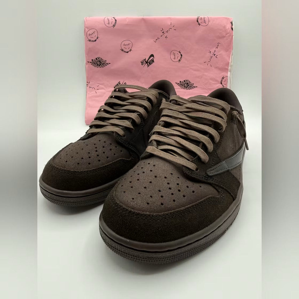 Air Jordan 1 Retro Low OG SP Travis Scott Velvet Brown