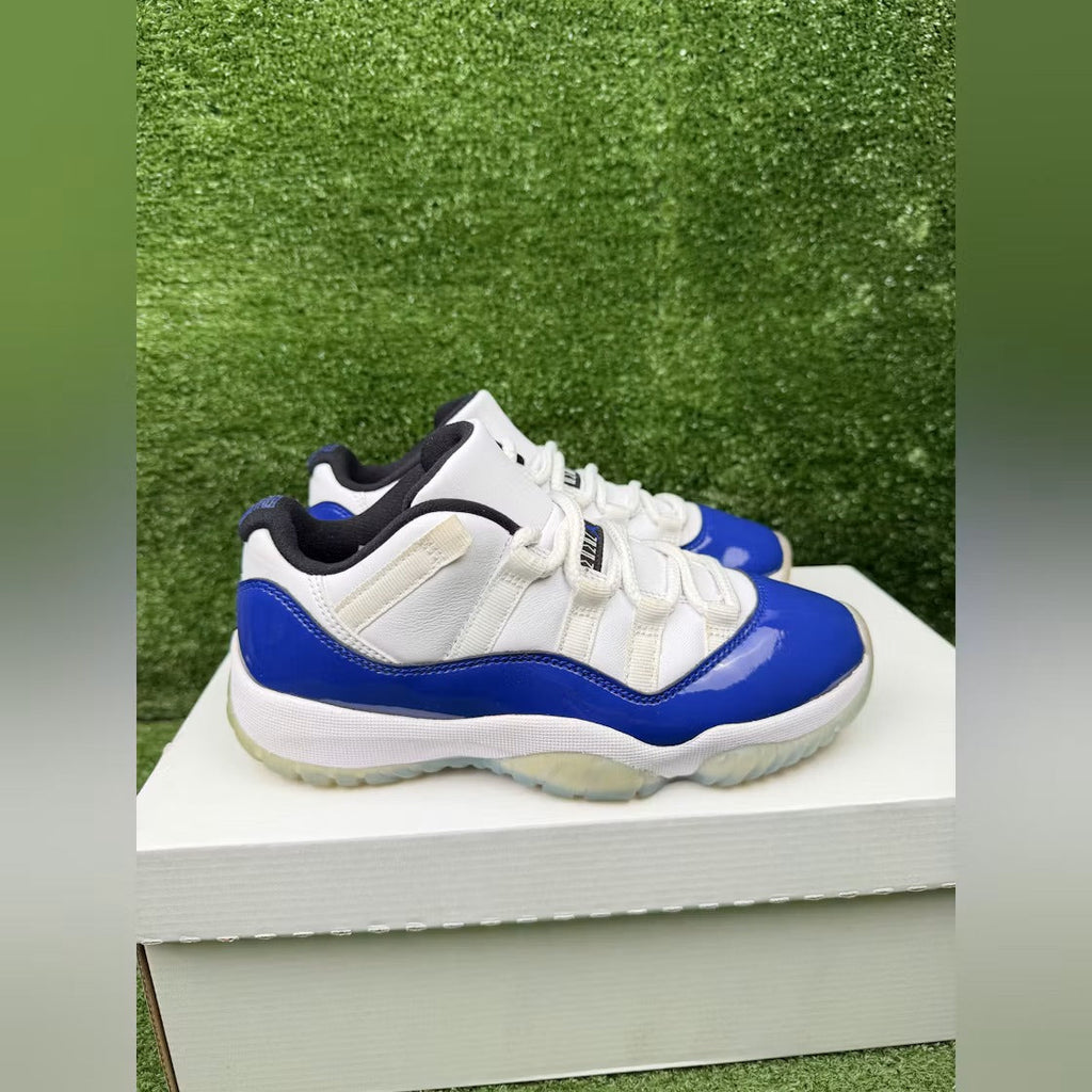 Air Jordan 11 Retro Low White Concord (Women's)