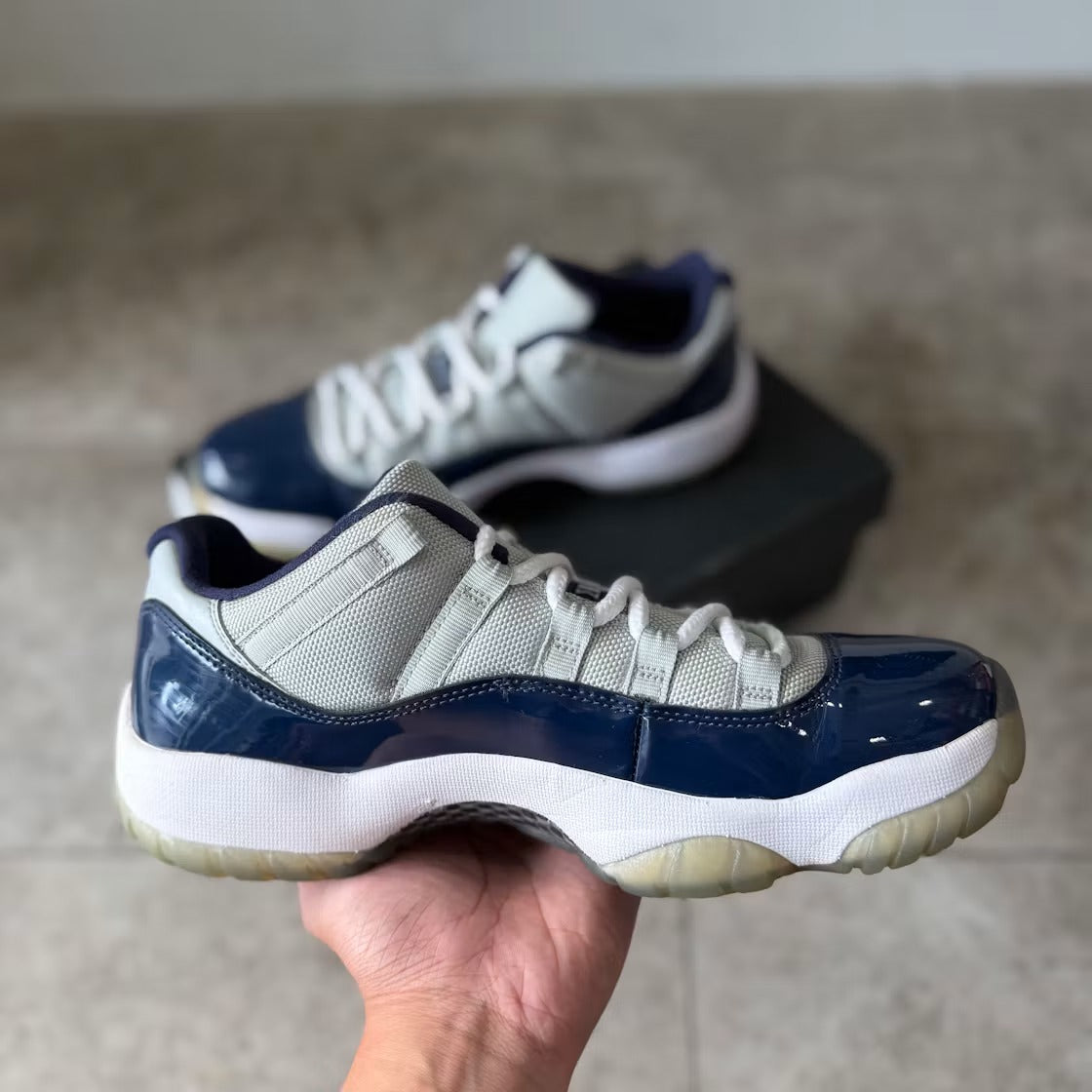 Air Jordan 11 Retro Low Georgetown