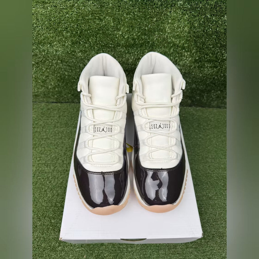 Air Jordan 11 Retro Neapolitan (Women's)