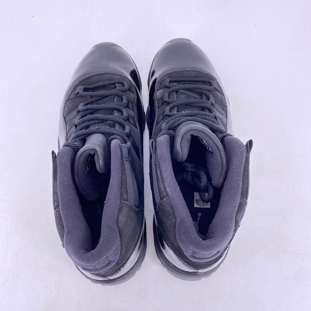 Air Jordan 11 Retro Cap and Gown