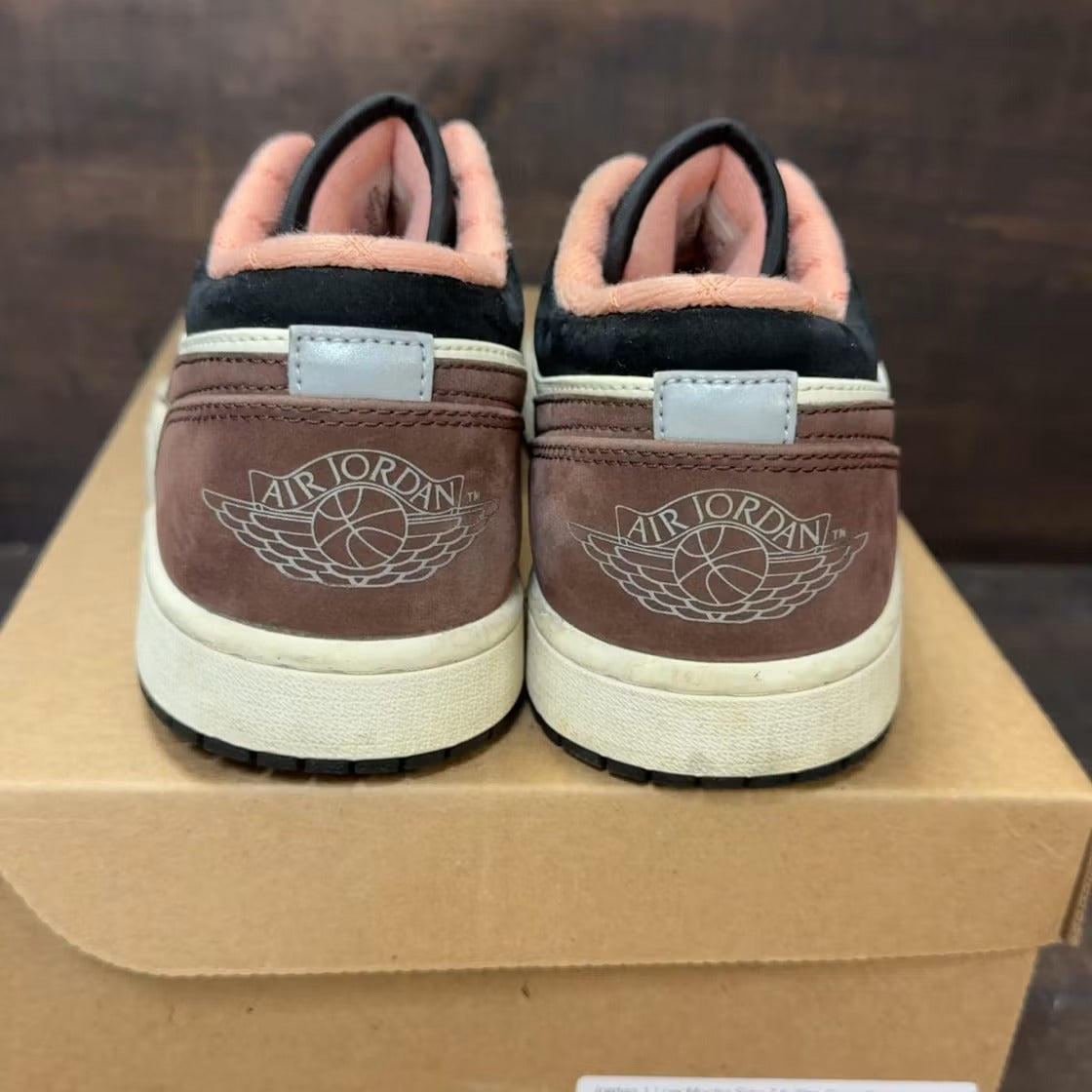 Air Jordan 1 Low Mocha