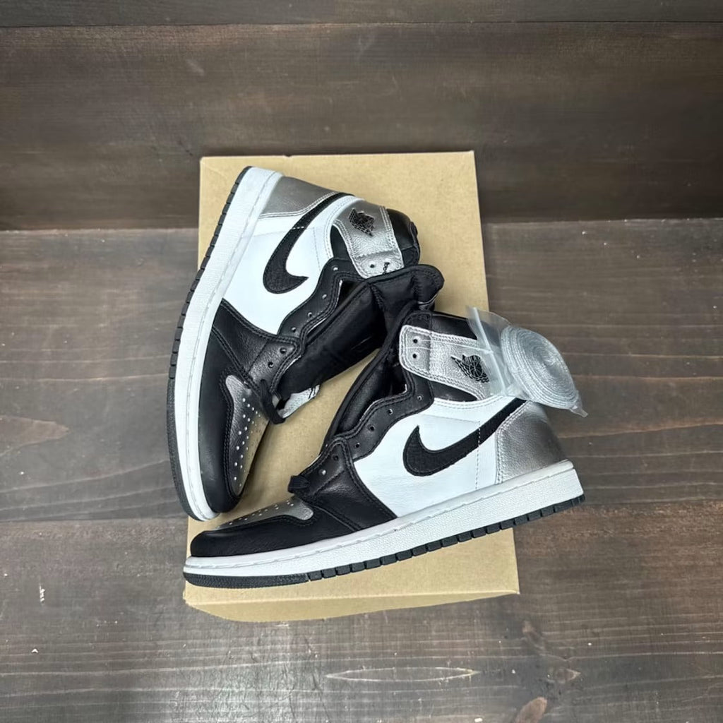 Air Jordan 1 Retro High Silver Toe (Women's)