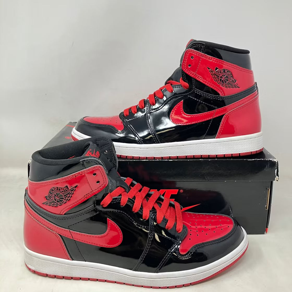 Air Jordan 1 Retro High OG Patent Bred