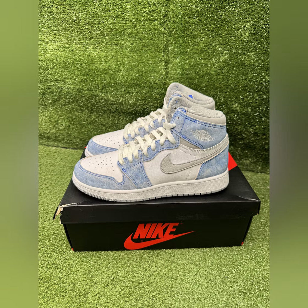 Air Jordan 1 Retro High Hyper Royal Smoke Grey (GS)
