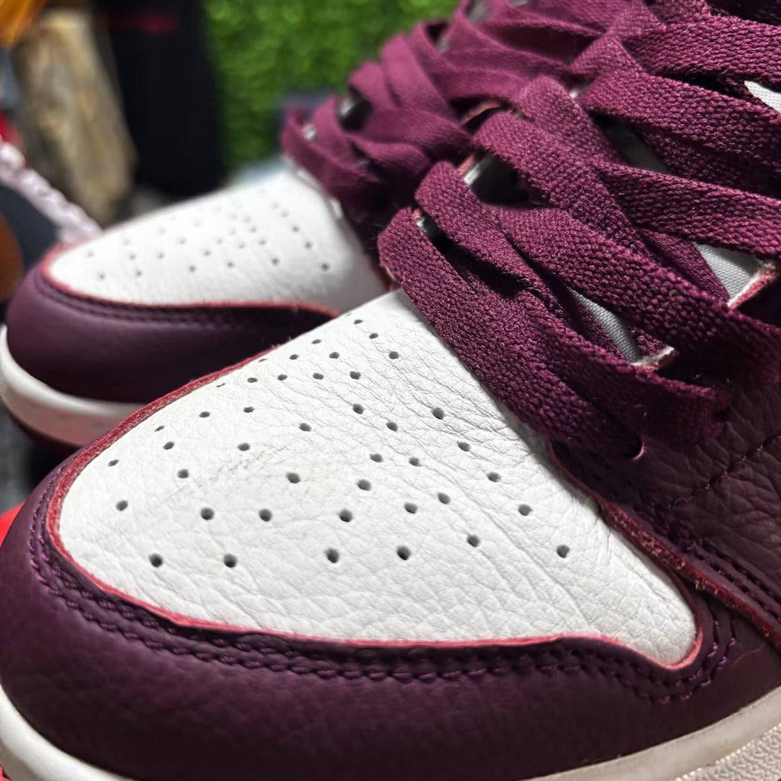 Air Jordan 1 Retro High OG Bordeaux (GS)