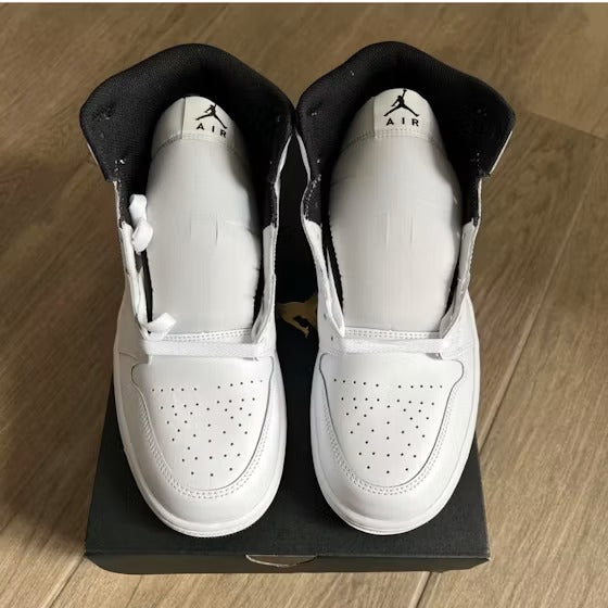 Air Jordan 1 Mid Reverse Panda