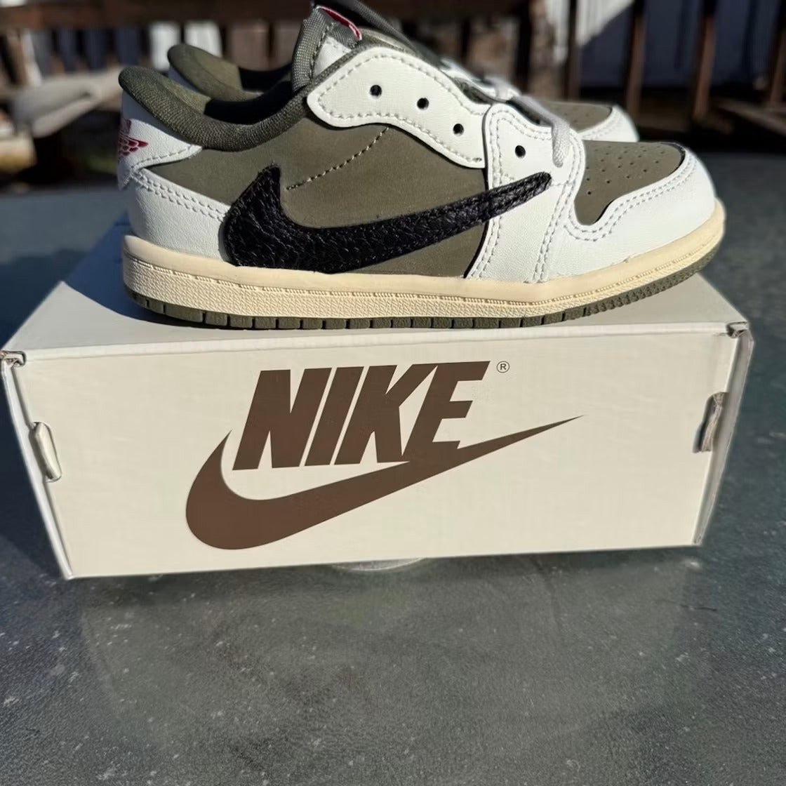 Air Jordan 1 Retro Low OG SP Travis Scott Medium Olive (TD)